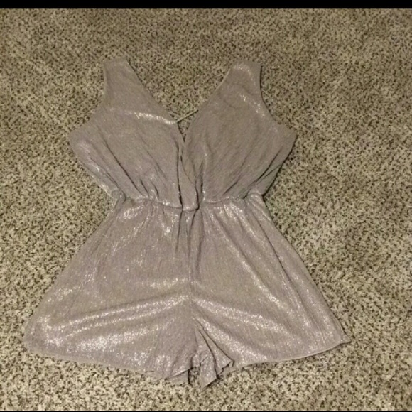 Gold Glitter Romper - Picture 3 of 4